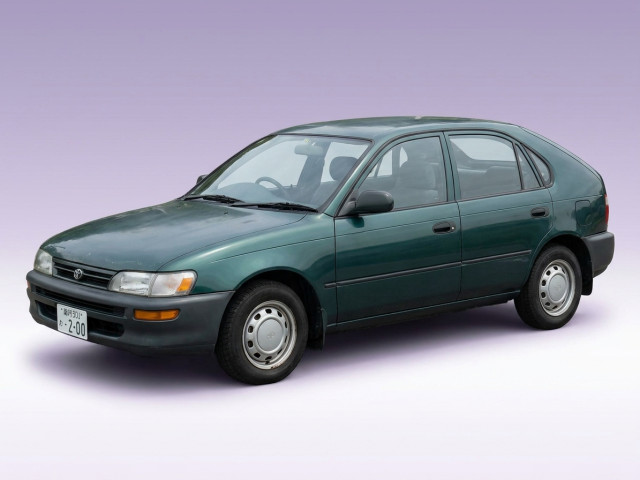 Toyota Corolla VII (E100)