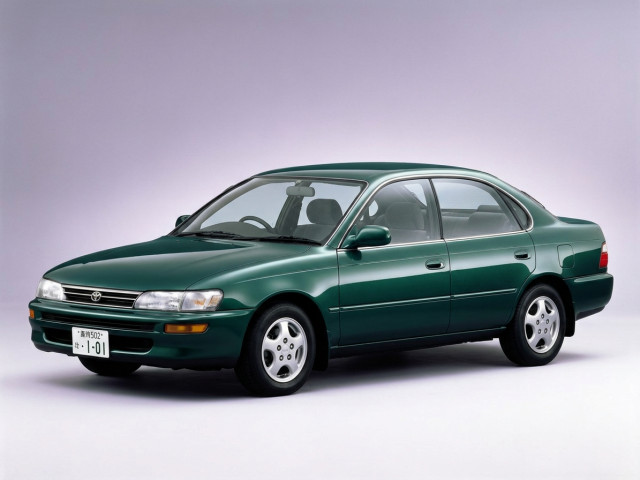 Toyota Corolla VII (E100)