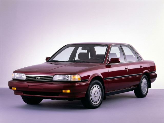 Toyota Camry III (XV10)