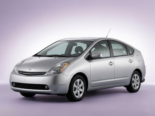 Toyota Prius II (XW20)