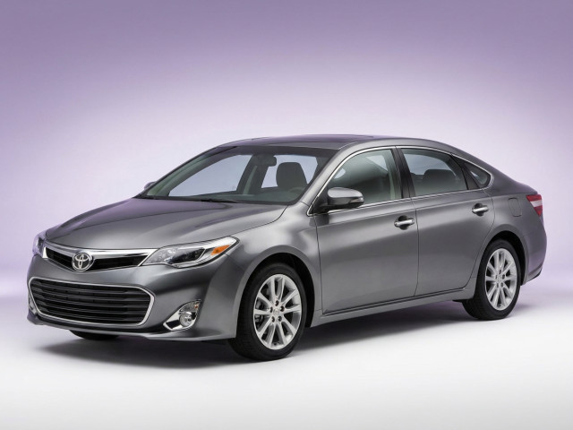Toyota Avalon IV