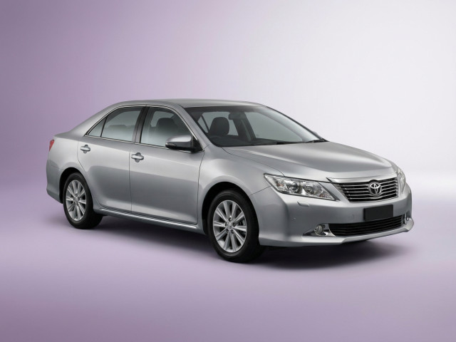 Toyota Aurion II