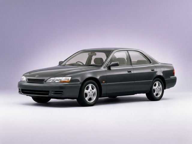Toyota Windom I (XV10)