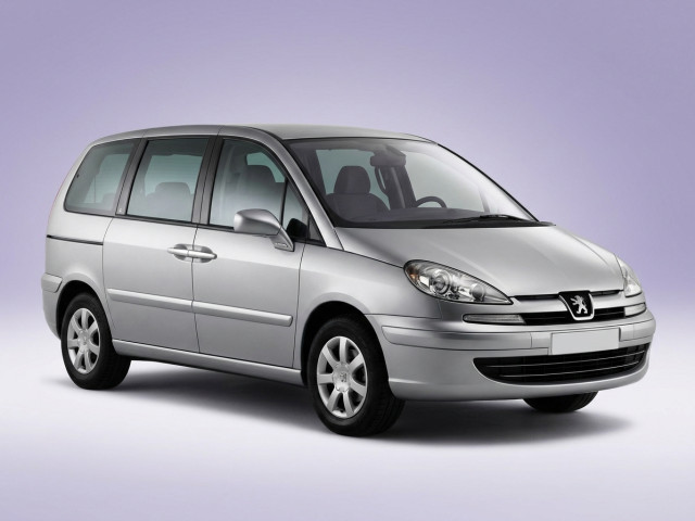 Peugeot 807 I