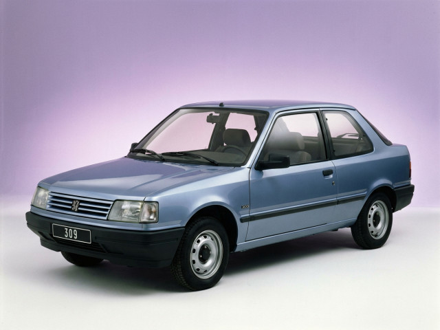 Peugeot 309 I