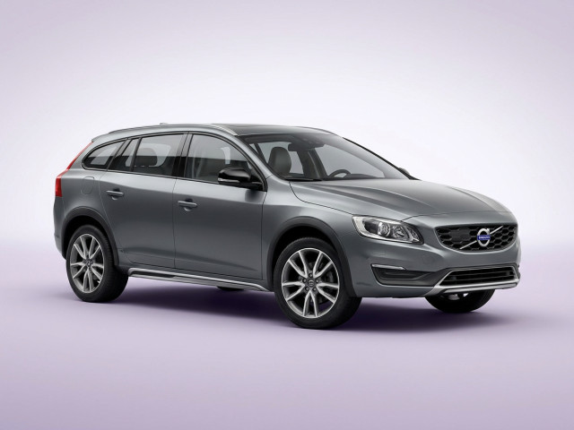 Volvo V60 Cross Country I