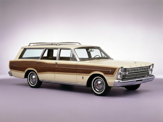 Ford Country Squire VI