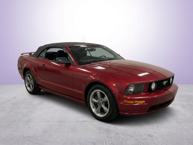 Ford Mustang V