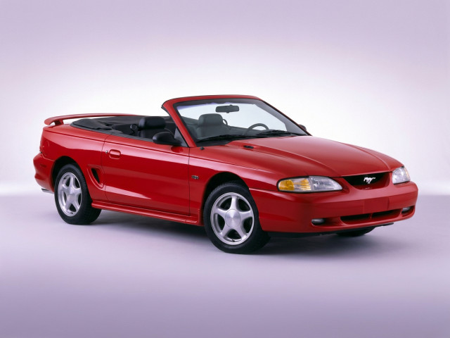 Ford Mustang IV