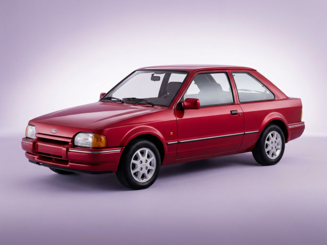 Ford Escort IV
