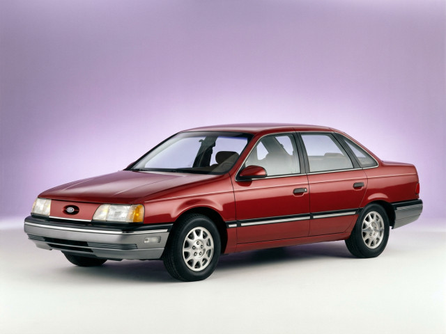 Ford Taurus I
