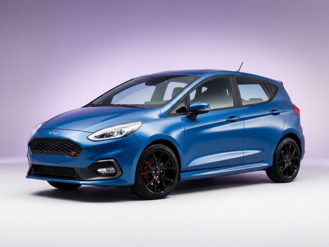 Ford Fiesta ST VII