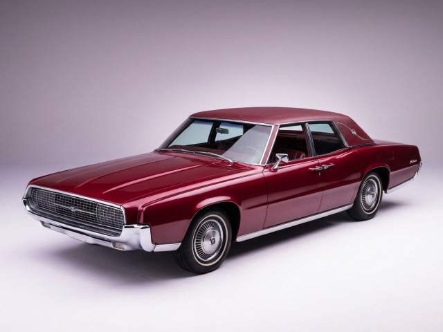 Ford Thunderbird V