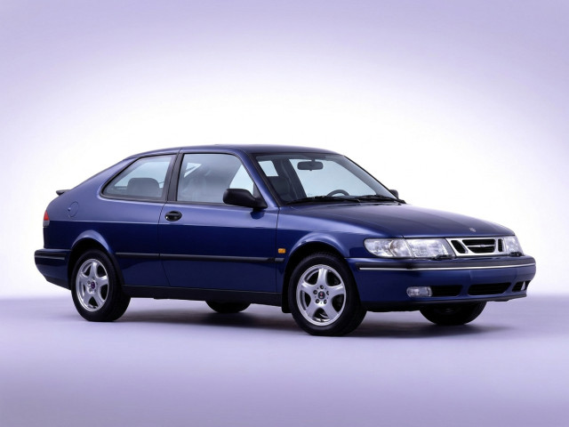 Saab 900 II