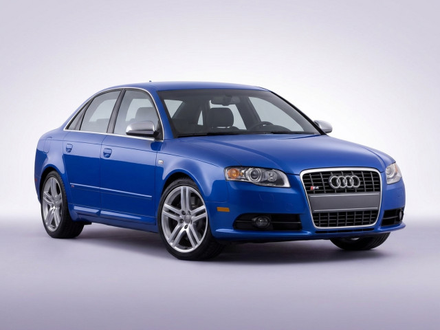 Audi S4 III (B7)