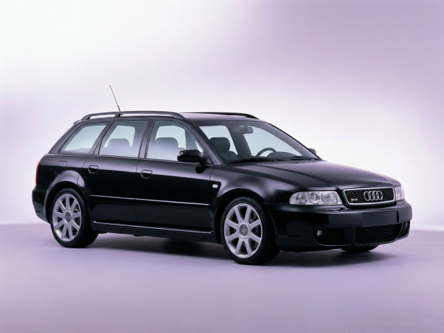 Audi RS 4 I (B5)