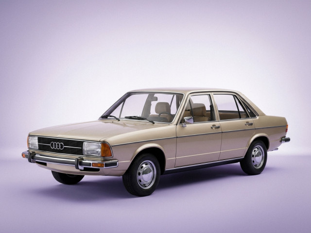 Audi 100 II (C2)