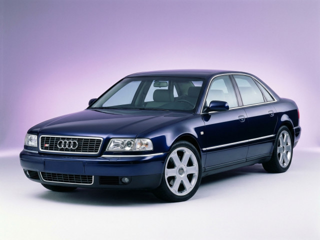 Audi S8 I (D2)