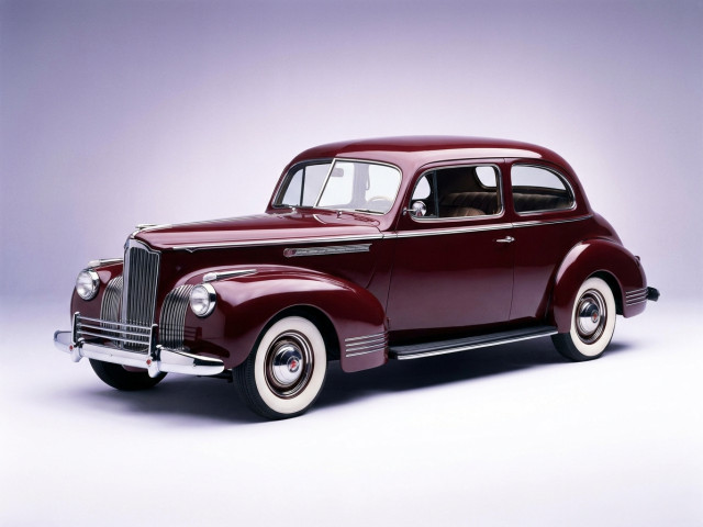 Packard One-Ten 1940 - 1941