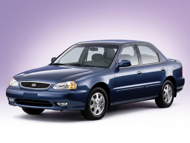 Kia Clarus I