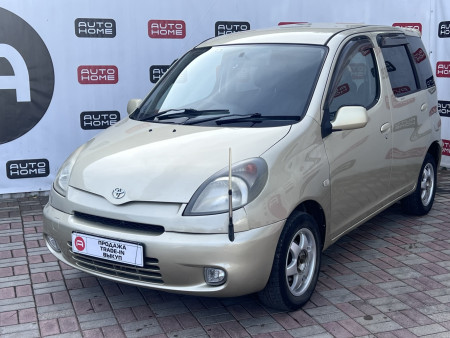 Toyota FunCargo
