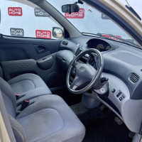 Toyota Funcargo — миниатюра 7