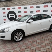 Volvo S60 — миниатюра 1