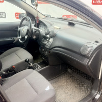 Chevrolet Aveo — миниатюра 9