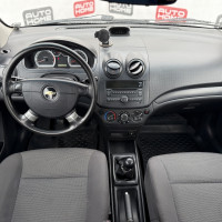 Chevrolet Aveo — миниатюра 8
