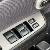Nissan Tiida — миниатюра 13