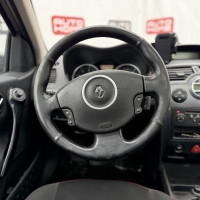 Renault Megane — миниатюра 8