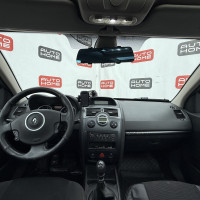 Renault Megane — миниатюра 9
