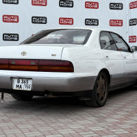 Toyota Crown — миниатюра 5