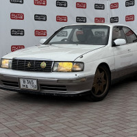Toyota Crown — миниатюра 1
