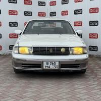 Toyota Crown — миниатюра 2