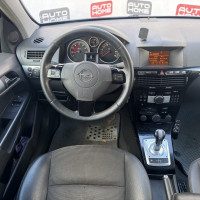 Opel Astra — миниатюра 8