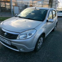 Renault Sandero, I — миниатюра 1