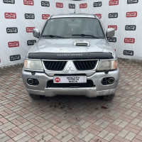 Mitsubishi Pajero — миниатюра 2