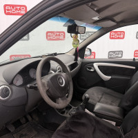 Renault Logan — миниатюра 7