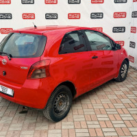 Toyota Yaris — миниатюра 4