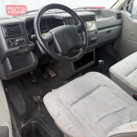 Volkswagen Transporter — миниатюра 7