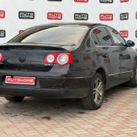 Volkswagen Passat — миниатюра 4