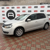 Volkswagen Golf — миниатюра 1