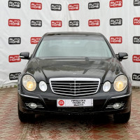 Mercedes-Benz E-класс — миниатюра 2