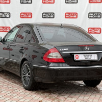 Mercedes-Benz E-класс — миниатюра 4