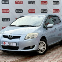 Toyota Auris — миниатюра 1