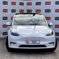 Tesla Model Y — миниатюра 2