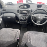 Toyota Funcargo — миниатюра 8