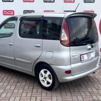 Toyota Funcargo — миниатюра 6
