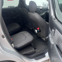 Toyota Funcargo — миниатюра 10